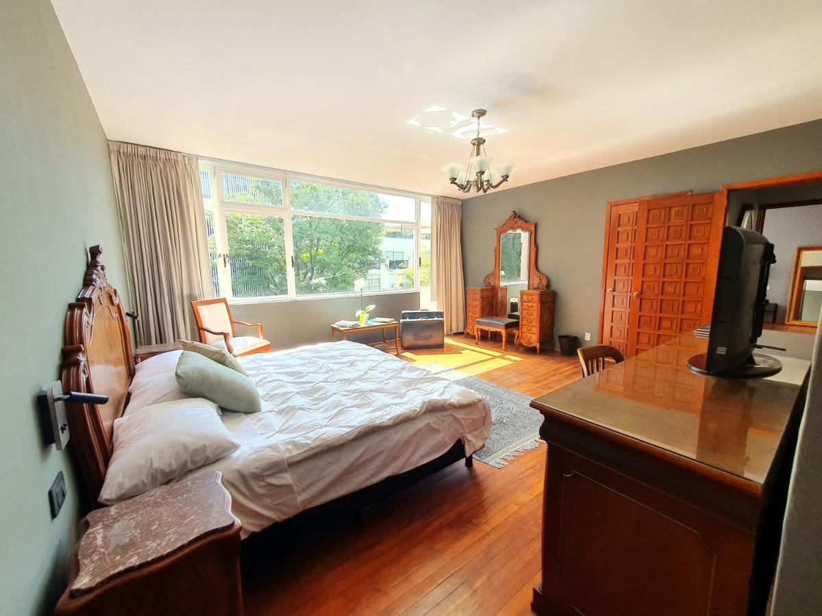 Lindas Suites Eugenio Sue Mexico City Exterior photo