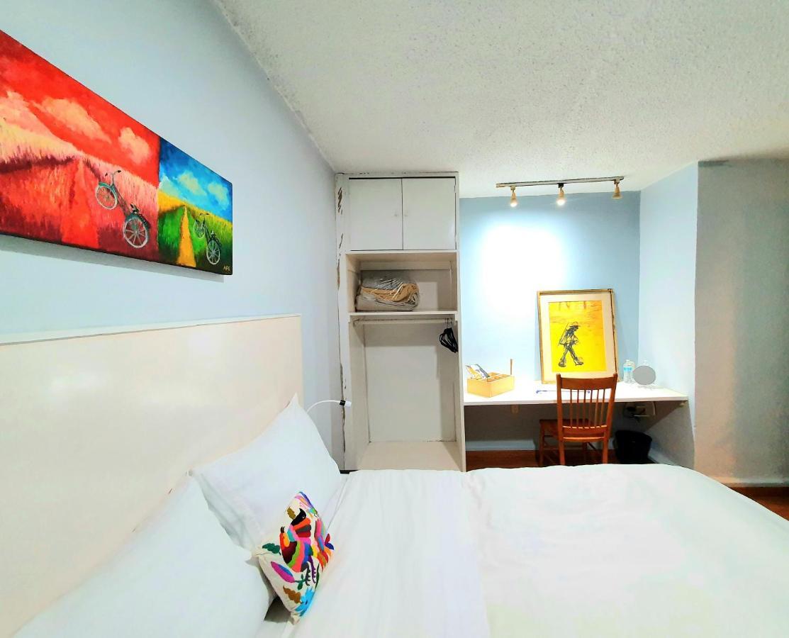Lindas Suites Eugenio Sue Mexico City Exterior photo